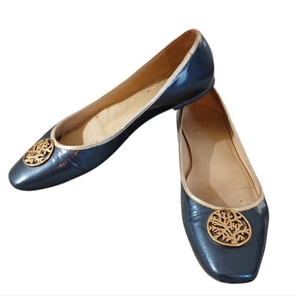 Lilly Pullitzer Navy Patent Leather Metallic Gold Trim Embellished Flats sz 9.5 - Picture 1 of 16